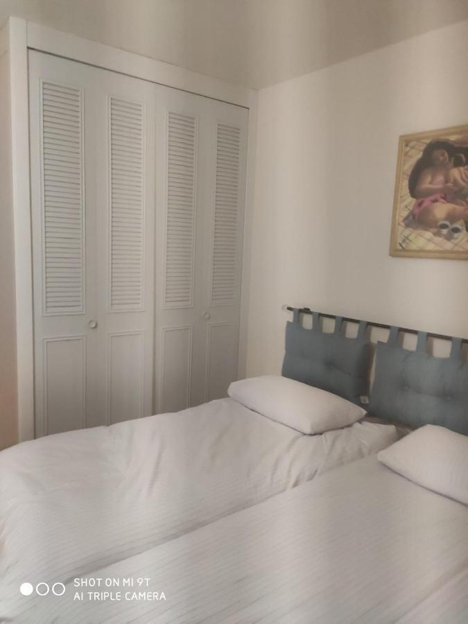 Appart Standing 2 Chambres 2Sdb Clim Piscine Parking Wifi Terrasse 21M2 Local Velo Port-Aventura, Plage, Centre Salou Ngoại thất bức ảnh